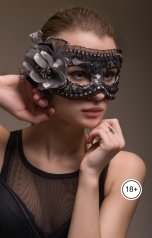 обложка книги Victoria Virel "Огранка страсти. Эротическое ограбление"