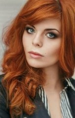 обложка книги Наталия Карпа "Болтовня в школьной  раздевалке"