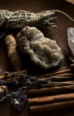 обложка книги Ольга Малашкина "Соседка"